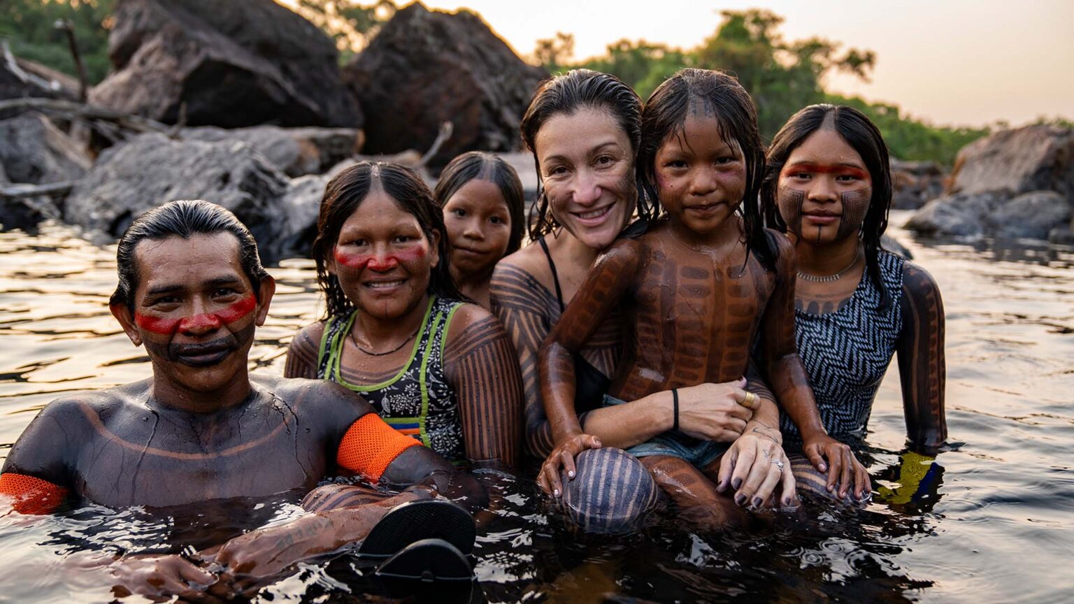 etnoturismo_kayapo_banho copy